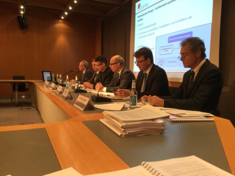 Pressekonferenz von BSB und Arbeitsbereich Medienpädagogik